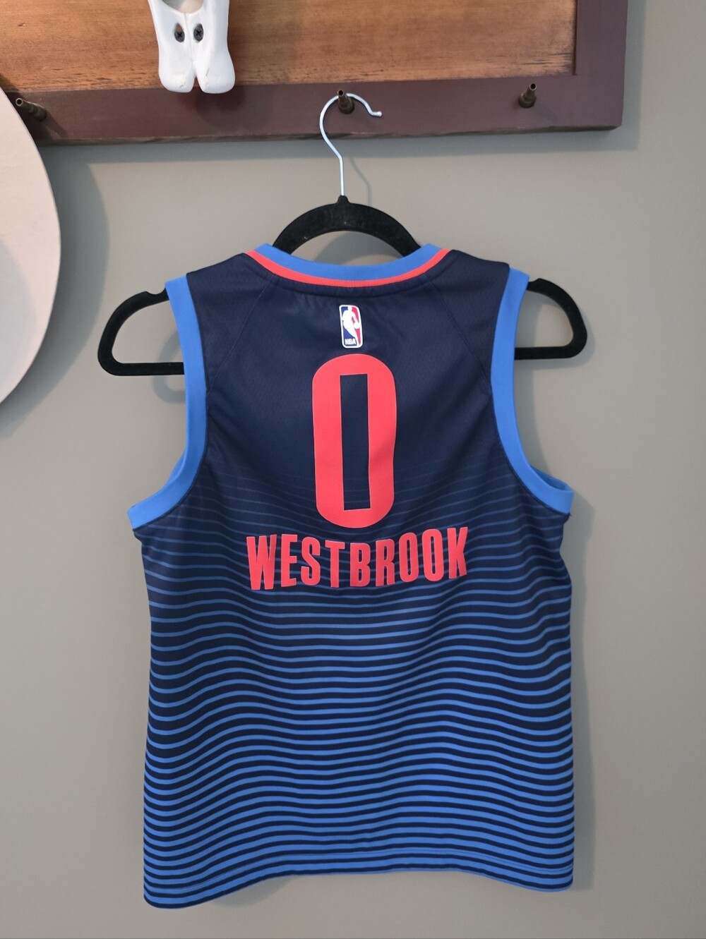 OKC Thunder Westbrook Jersey Size M Youth NBA - Picture 2 of 8